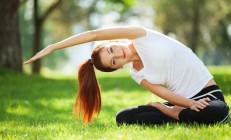 九游体育APP-詹姆斯关键节点连续得分，76人拿下太阳，一场战术与意志的较量