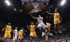 九游体育直播-弗拉霍维奇一锤定音，法国强势晋级彰显冠军底蕴