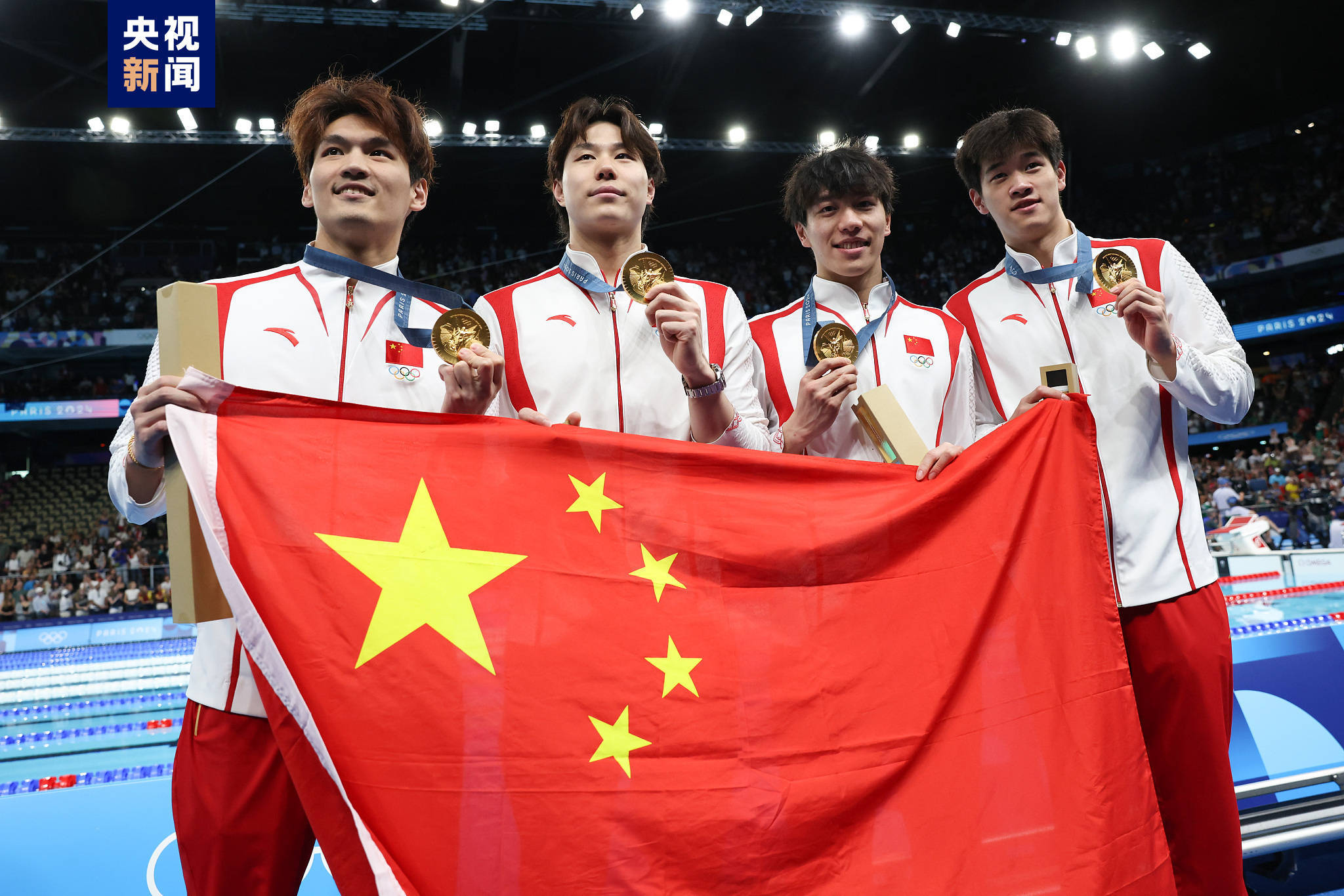 游泳比赛开启，中国队多位运动员晋级决赛的简单介绍