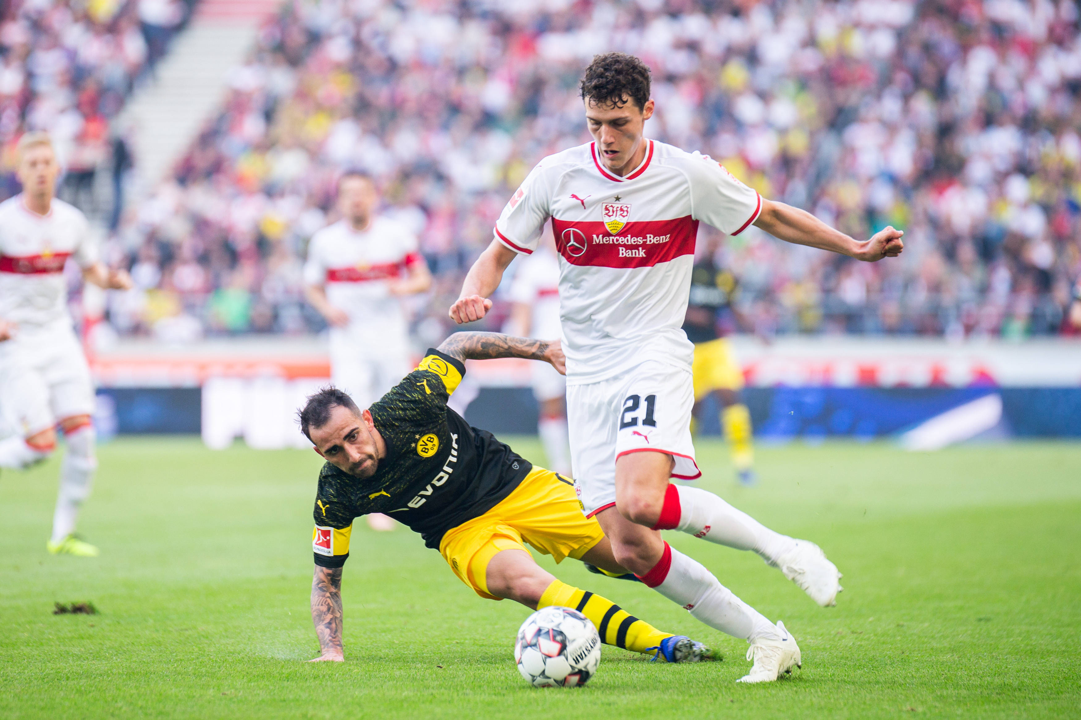 包含斯图加特中卫优异发挥,稳固球队防线的词条 包含斯图加特中卫优异发挥,稳固球队防线的词条