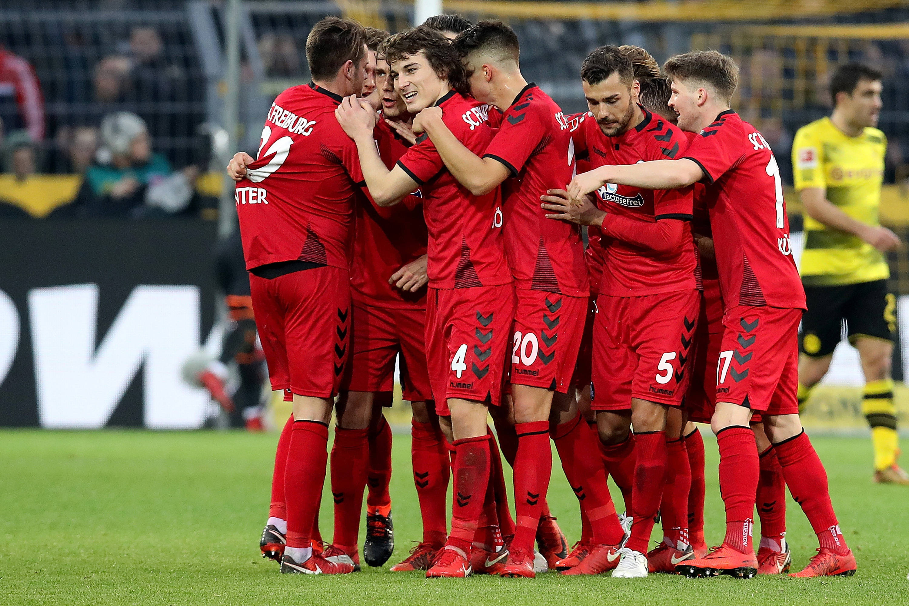 包含斯图加特中卫优异发挥,稳固球队防线的词条 包含斯图加特中卫优异发挥,稳固球队防线的词条