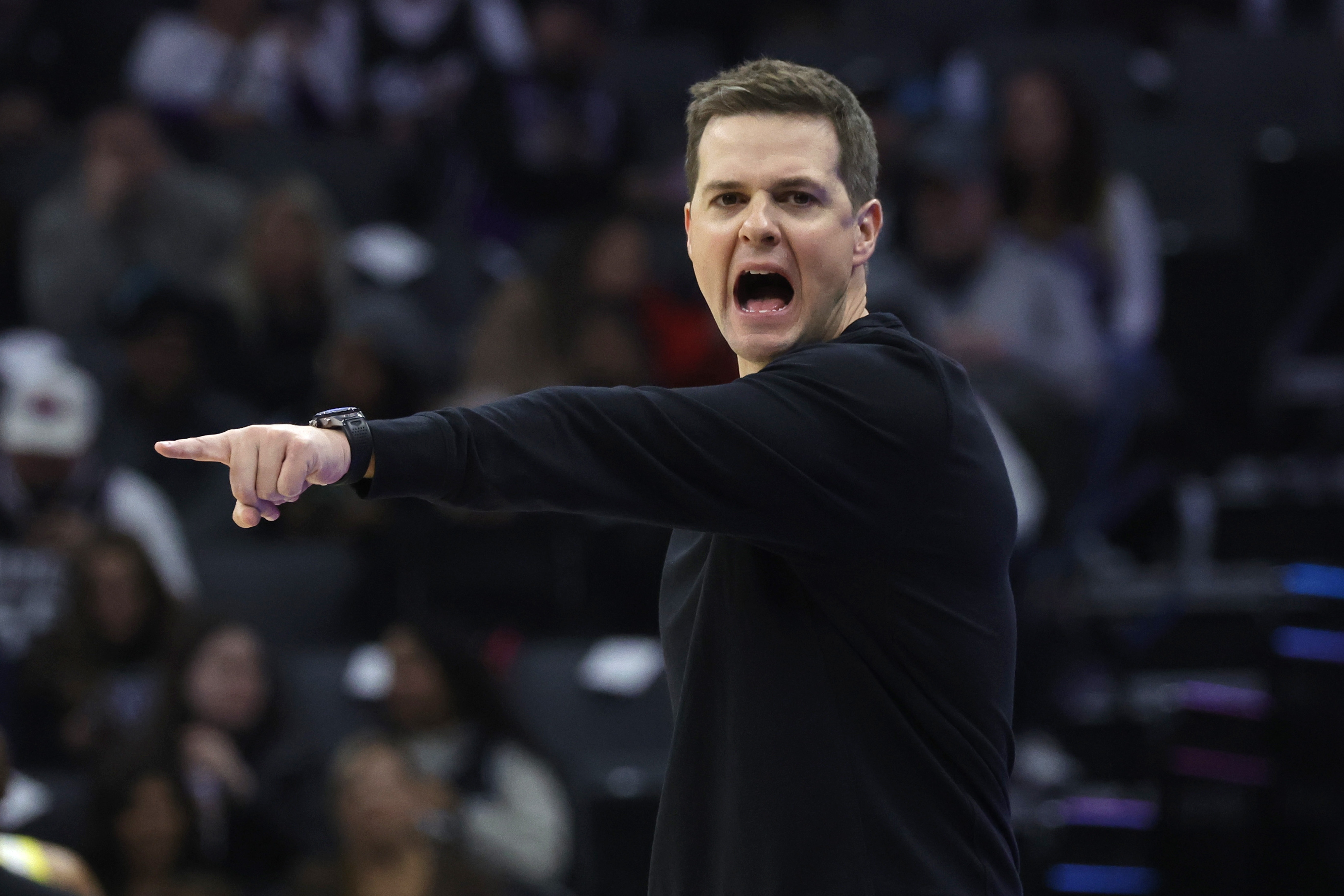 关于爵士球员群策群力备战公牛,争取胜利的信息 关于爵士球员群策群力备战公牛,争取胜利的信息