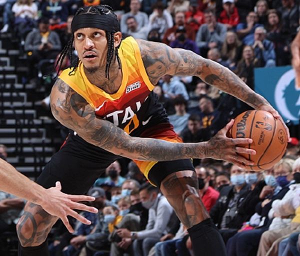 包含灰熊绝杀马刺,萨姆·米切尔绝境逆转的词条 包含灰熊绝杀马刺,萨姆·米切尔绝境逆转的词条