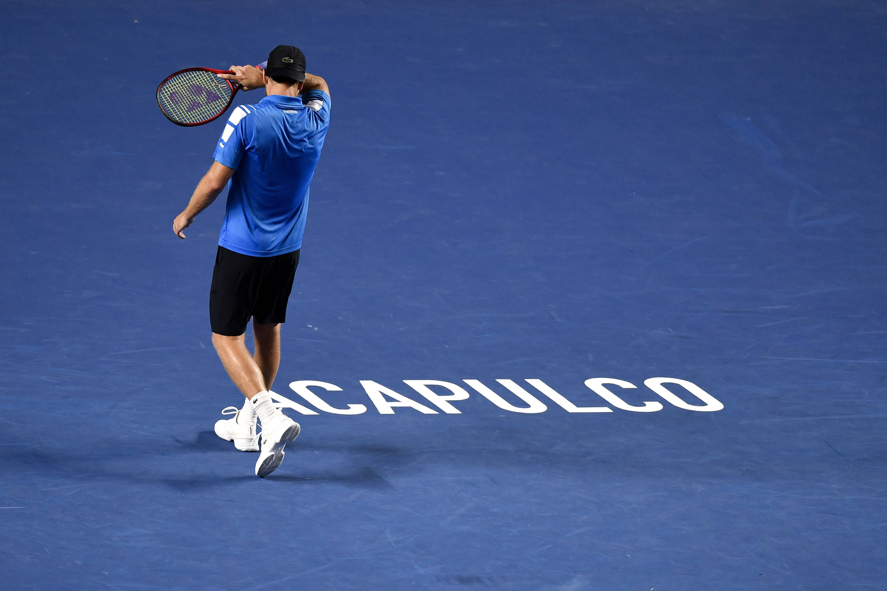 关于英国网球队绝杀世界网球队，纳达尔惊艳世界的信息