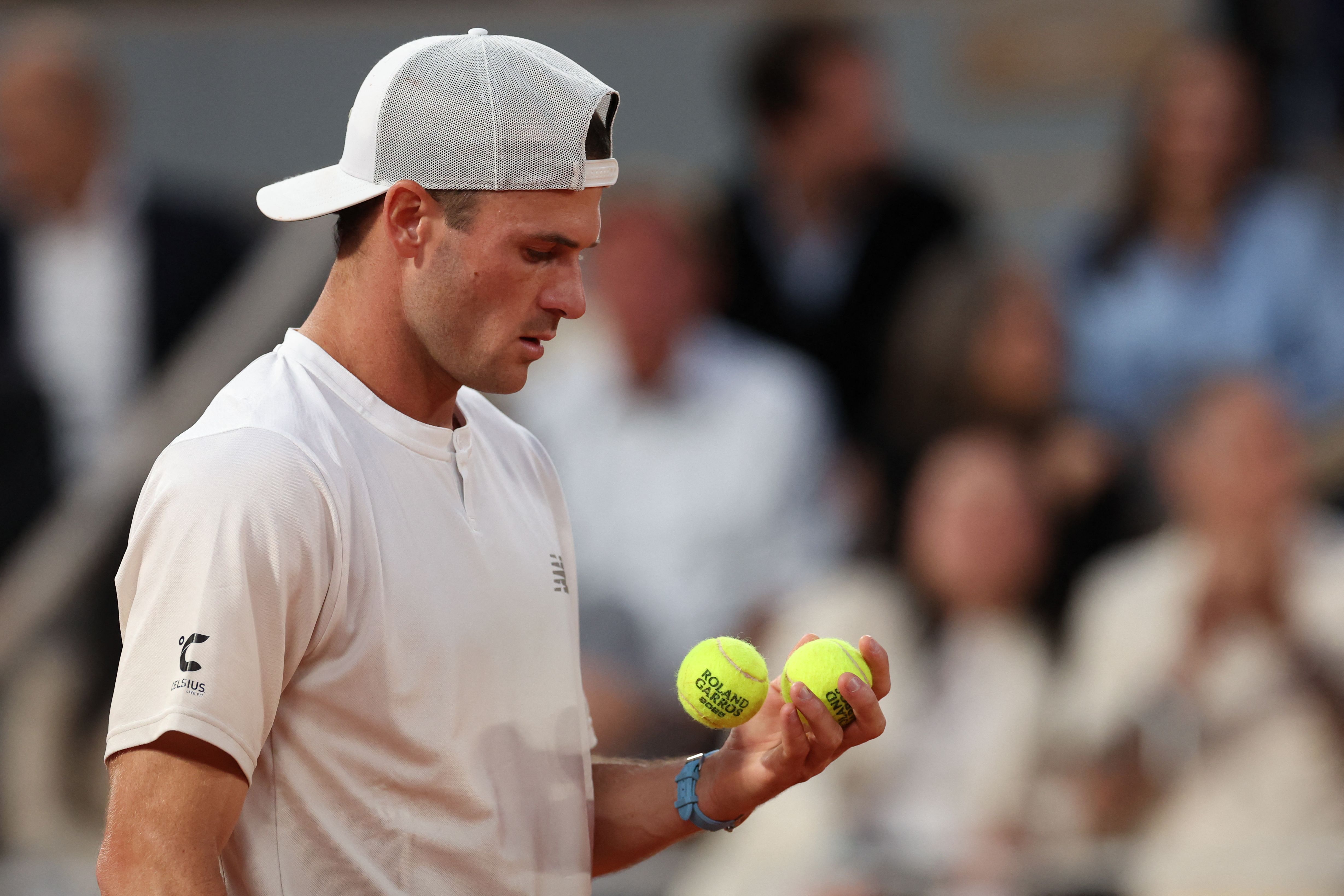 欧洲网球队爆冷美国网球队，阿尔卡拉斯完成帽子戏法的简单介绍