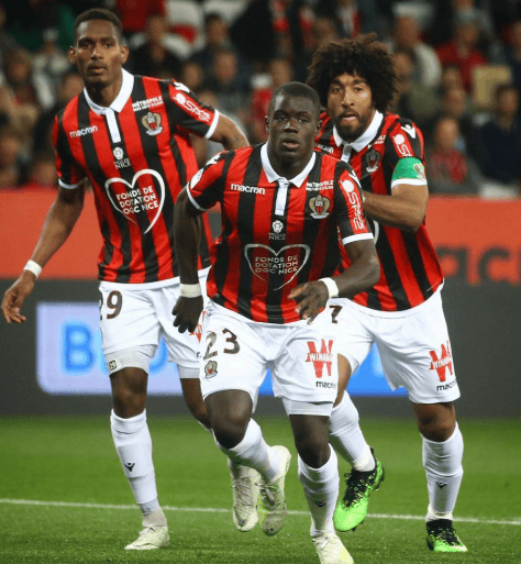 关于尼斯防守稳固，对抗马赛坚韧进攻的信息