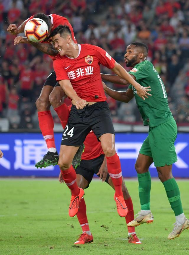 深圳佳兆业主场战平天津泰达,稳居中游的简单介绍 深圳佳兆业主场战平天津泰达,稳居中游的简单介绍