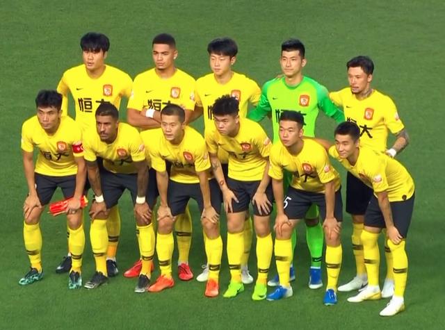 关于恒大主场胜鲁能，继续追赶积分榜领头羊的信息